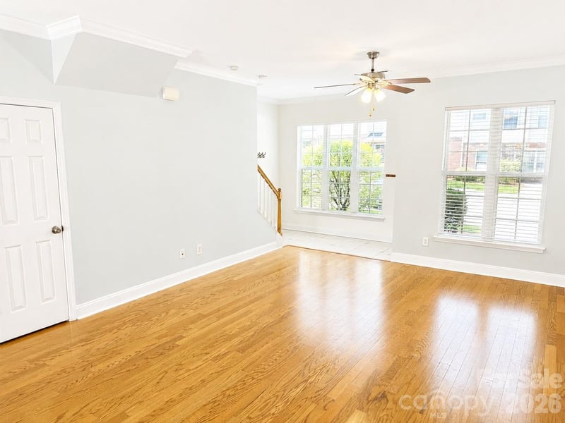4376 Yoruk Forest Ln, Charlotte, NC 28211