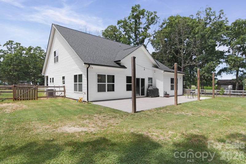 1812 Marshville Olive Branch Rd, Marshville, NC 28103
