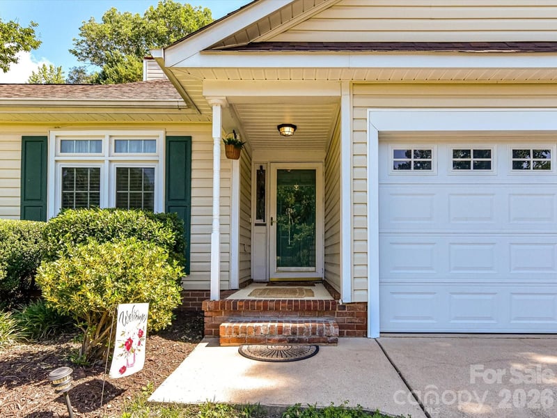 3616 Still Oaks Ct NW, Concord, NC 28027