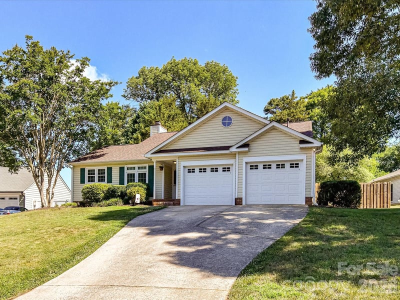 3616 Still Oaks Ct NW, Concord, NC 28027