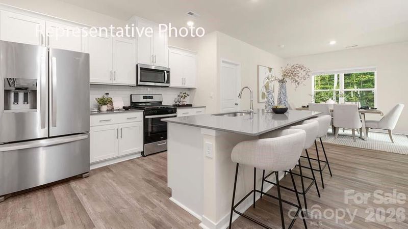 620 17th Avenue Dr NE, Hickory, NC 28601