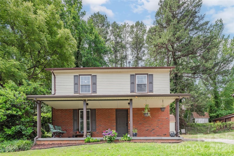407 Westham Ridge Rd, Charlotte, NC 28217