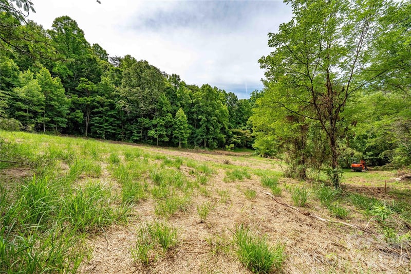 9999 Morgan Branch Rd, Weaverville, NC 28787