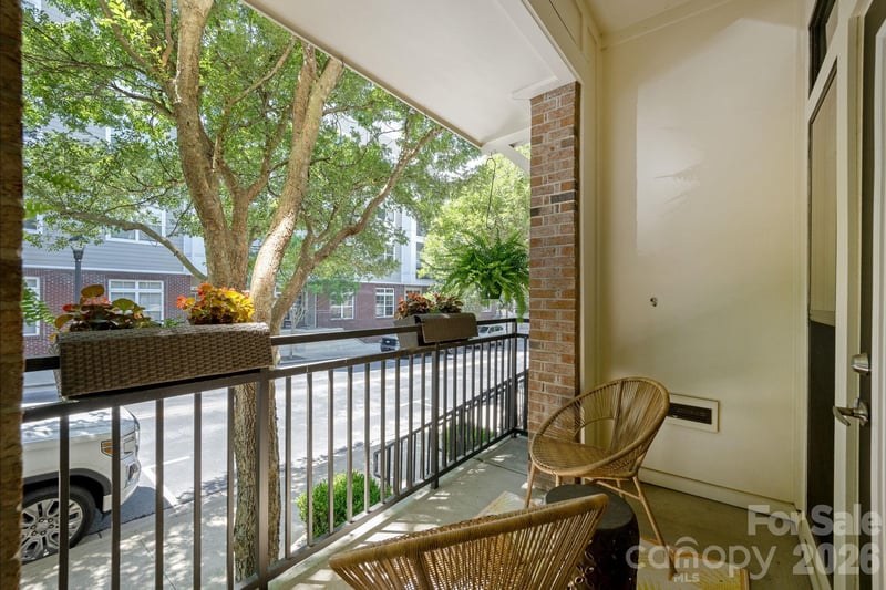 69 Stamford St, Asheville, NC 28803