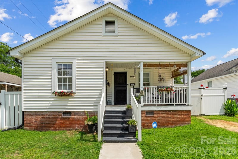 714 Pine St, Kannapolis, NC 28081