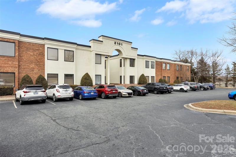 2101 Sardis Rd N #206A, Charlotte, NC 28227