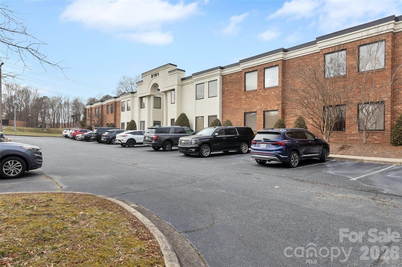 2101 Sardis Rd N #206A, Charlotte, NC 28227