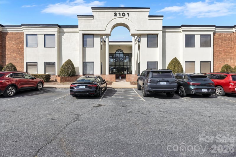 2101 Sardis Rd N #206A, Charlotte, NC 28227