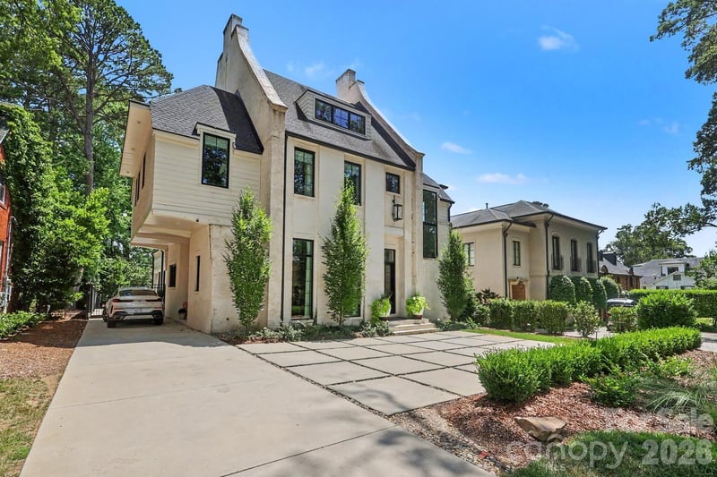 2310 Beverly Dr, Charlotte, NC 28207