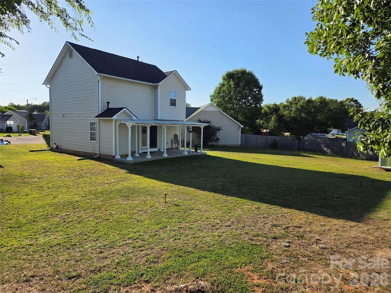 5802 Autumn Trace Ln, Indian Trail, NC 28079