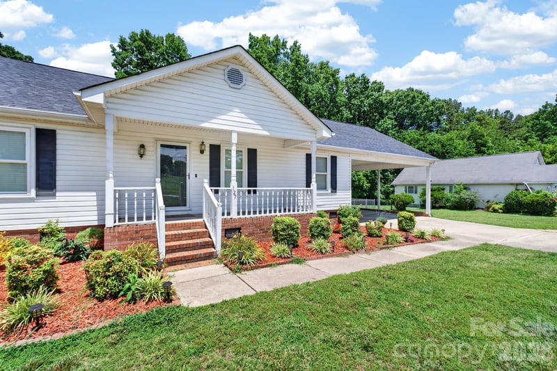127 Old Airport Rd #4, Concord, NC 28025