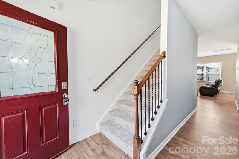 9839 Oak Barrel Ln, Charlotte, NC 28215