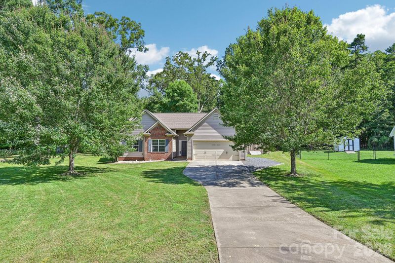 624 Hunley St, Monroe, NC 28112