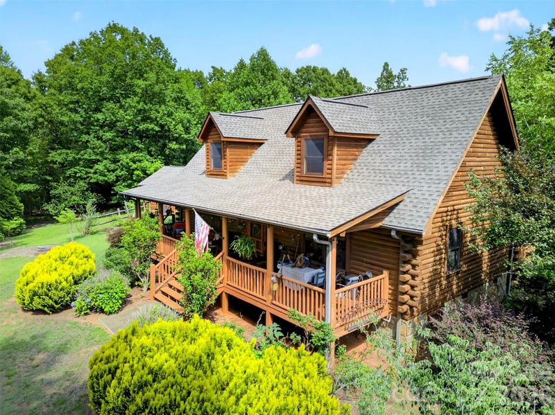 535 N Highland Rd, Mill Spring, NC 28756