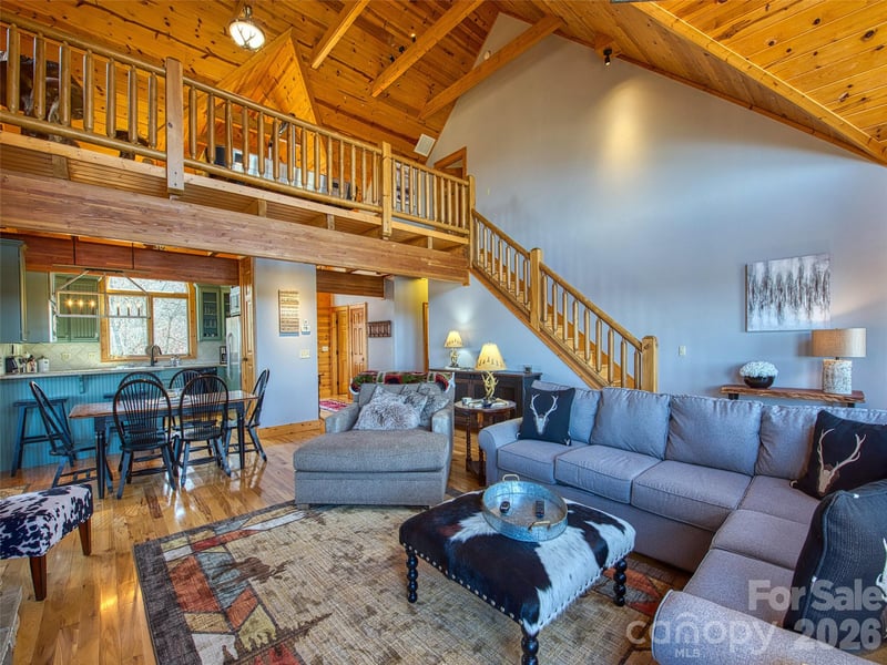 53 Kamama Trl, Maggie Valley, NC 28751