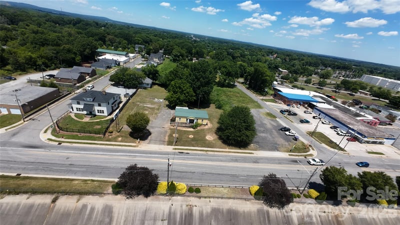 524 W Airline Ave, Gastonia, NC 28052