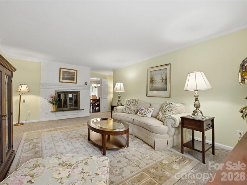 2233 Rexford Rd #C, Charlotte, NC 28211
