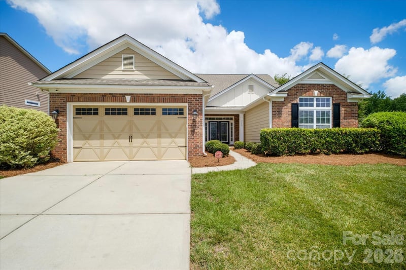 3743 Salvistrin St, Charlotte, NC 28214