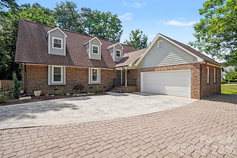 4724 Weddington Matthews Rd, Matthews, NC 28104