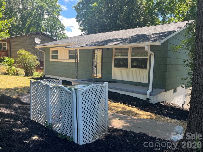 354 Brevard Rd, Asheville, NC 28806