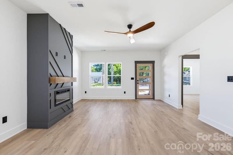 413 S Boyd St, Gastonia, NC 28052
