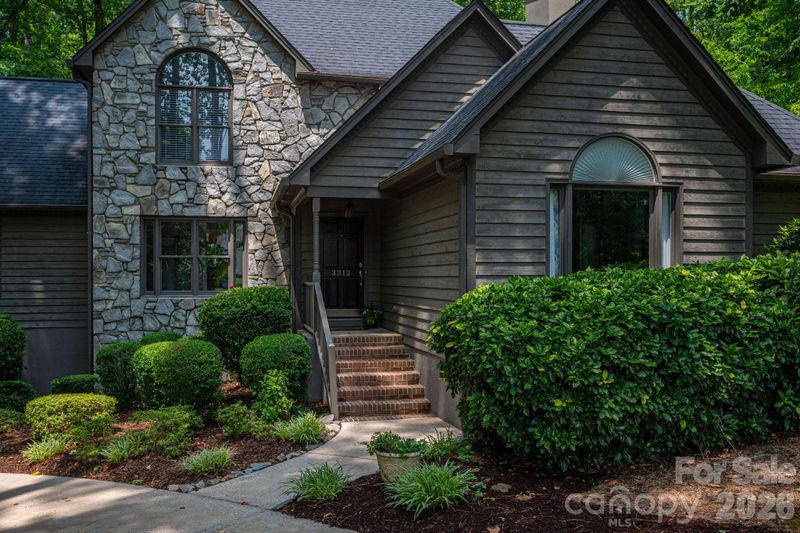 3312 Clay Court Dr, Gastonia, NC 28056