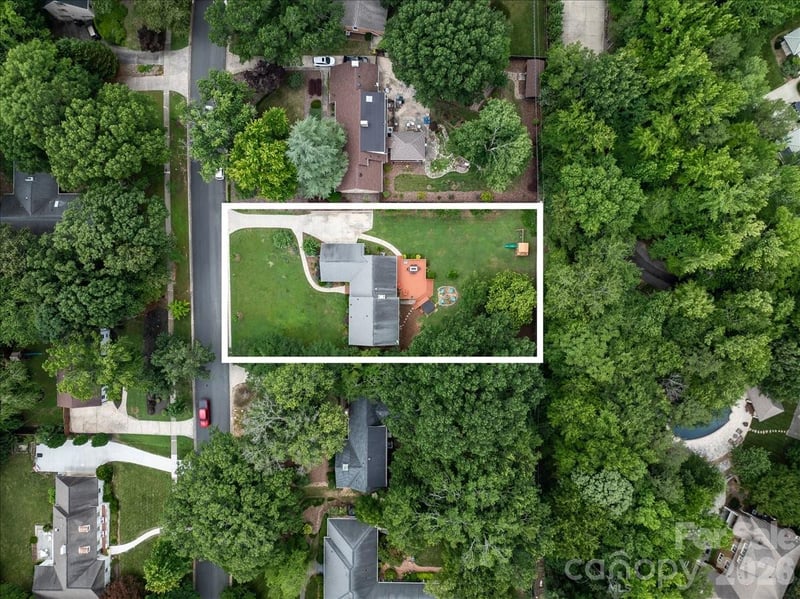 3519 Mill Pond Rd, Charlotte, NC 28226