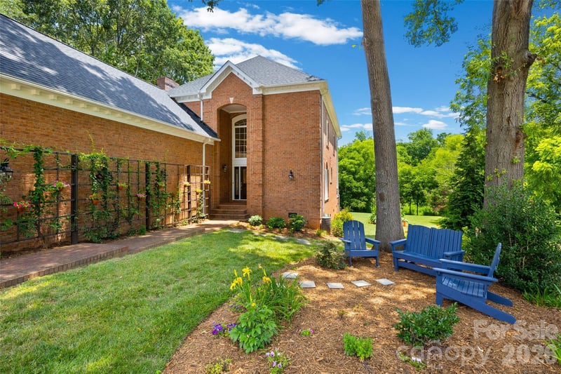 636 Landsdowne Ct, Fort Mill, SC 29708