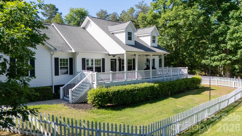 1108 King Rd, York, SC 29745