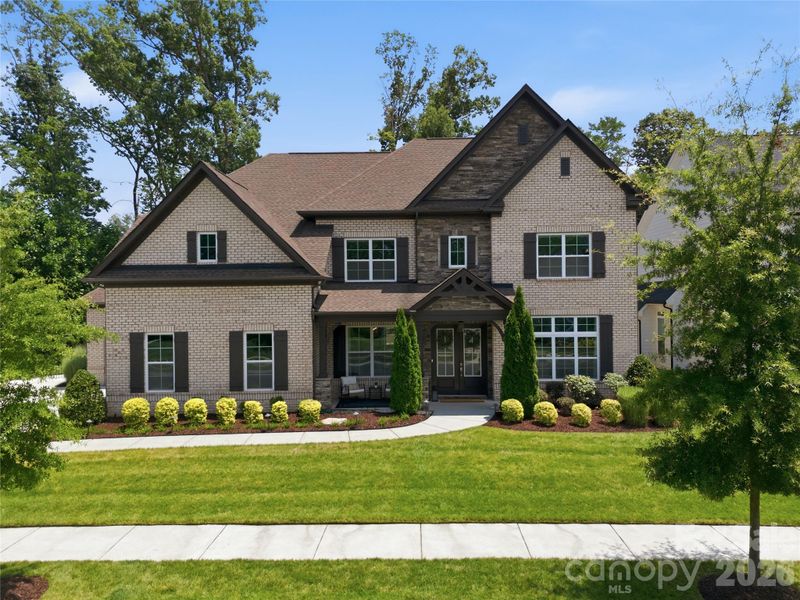 18314 Doves Crest Rd, Cornelius, NC 28031
