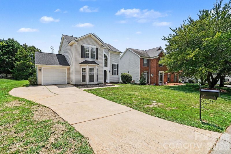 9806 Coriander Ct, Charlotte, NC 28215