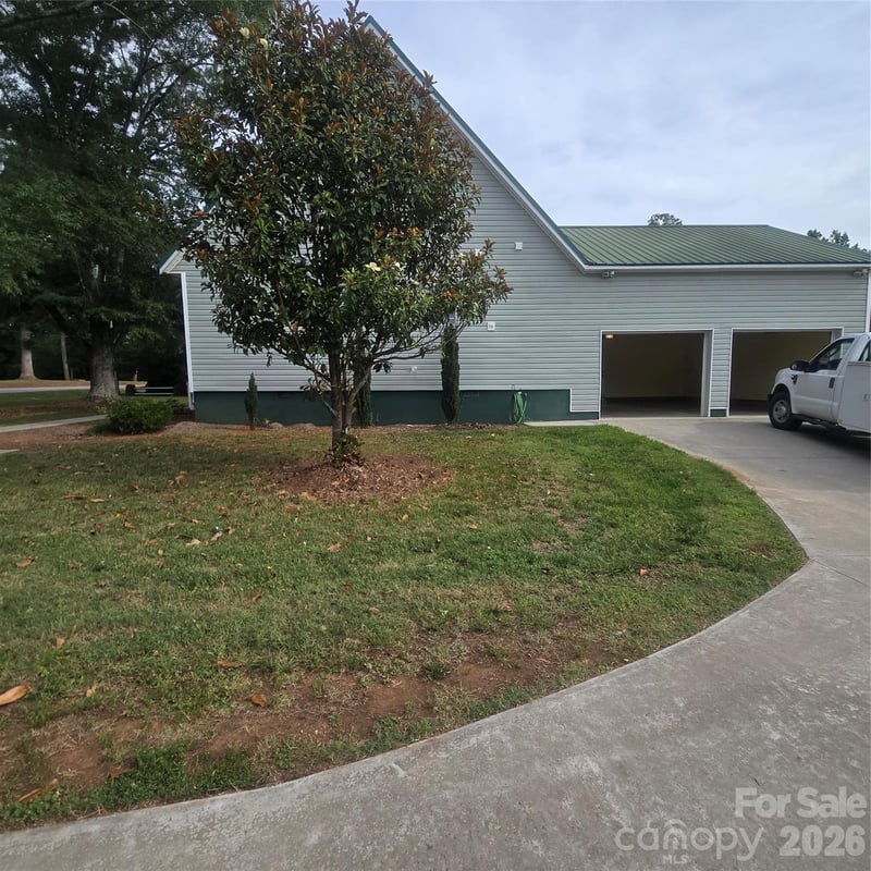 3972 S Nc Hwy 127 Hw, Hickory, NC 28602