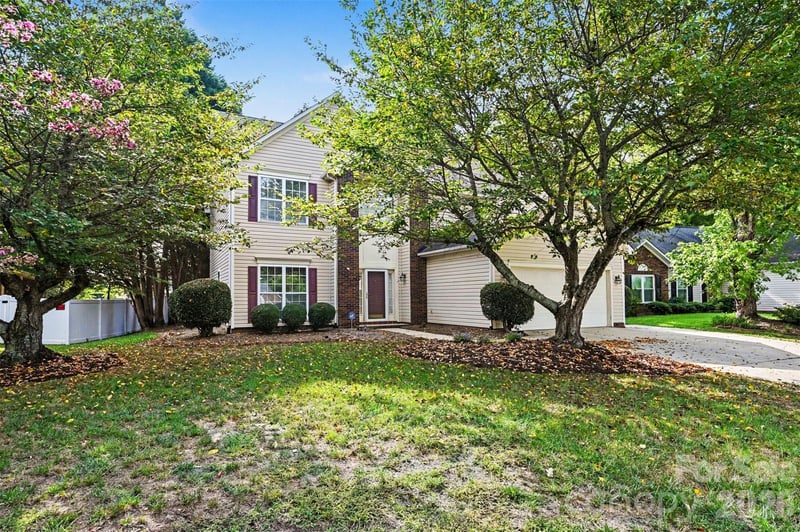 5839 NW Brookstone Dr NW, Concord, NC 28027