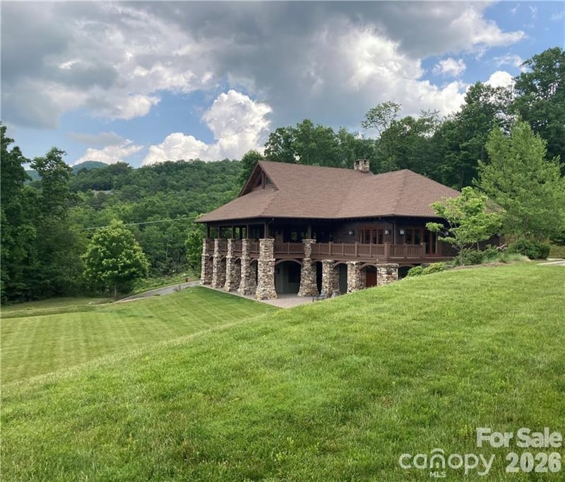 46 Settings Blvd #139, Black Mountain, NC 28711