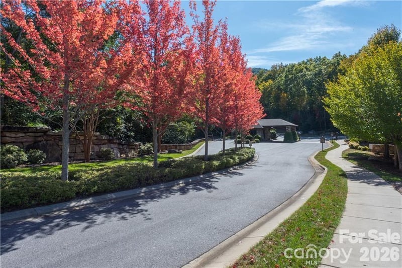 46 Settings Blvd #139, Black Mountain, NC 28711