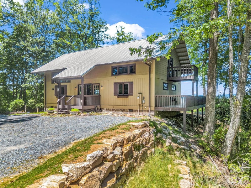 182 Antler Rg, Rosman, NC 28772