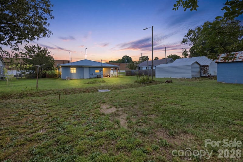 3948 Main Avenue Dr NW, Hickory, NC 28601