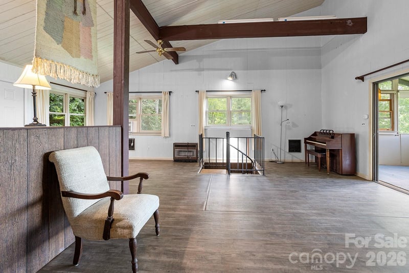 376 Stoney Brook Rd, Penrose, NC 28766