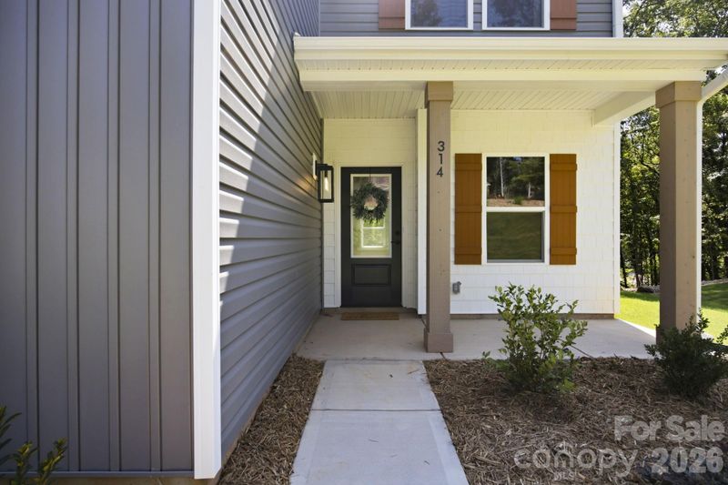314 North St, Dallas, NC 28034