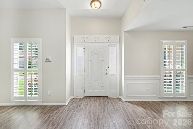 7413 Tupelo Ln, Charlotte, NC 28269
