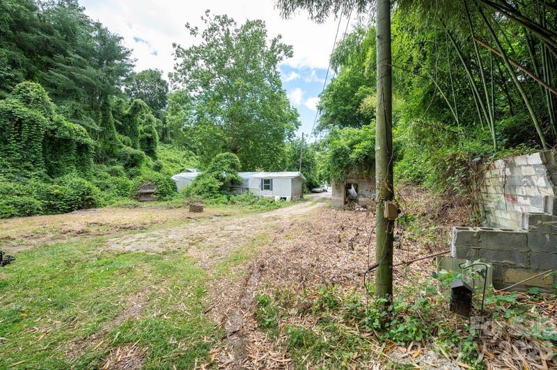 80 Taylor St #19, Asheville, NC 28804