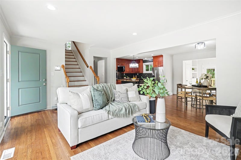 3834 Moultrie St, Charlotte, NC 28209
