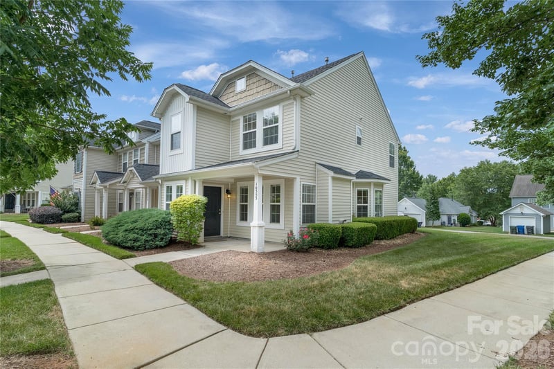 10553 Trolley Run Dr, Cornelius, NC 28031