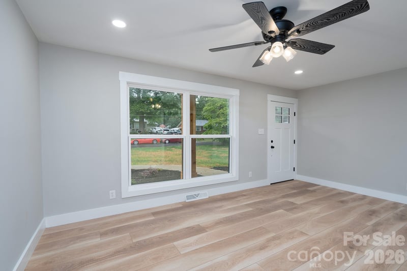 719 Forest St NW, Concord, NC 28025