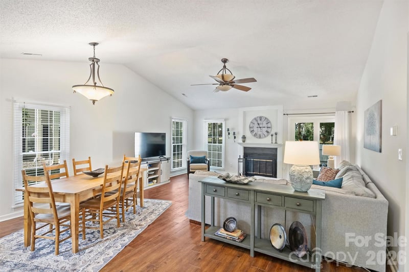 11114 Sevilla Ct, Charlotte, NC 28226