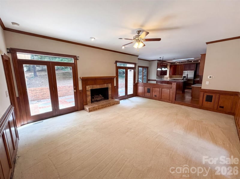 3711 Surry Ridge Ct, Charlotte, NC 28210