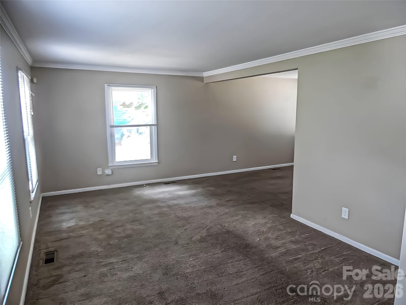6311 Coach Hill Ln, Charlotte, NC 28212
