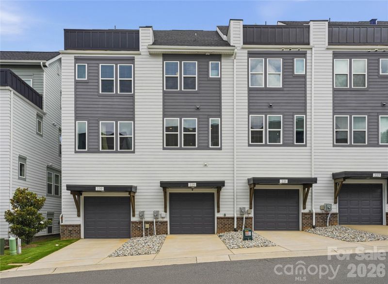235 S Bruns Ave, Charlotte, NC 28208