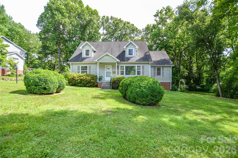 1800 Brantley Rd, Kannapolis, NC 28083