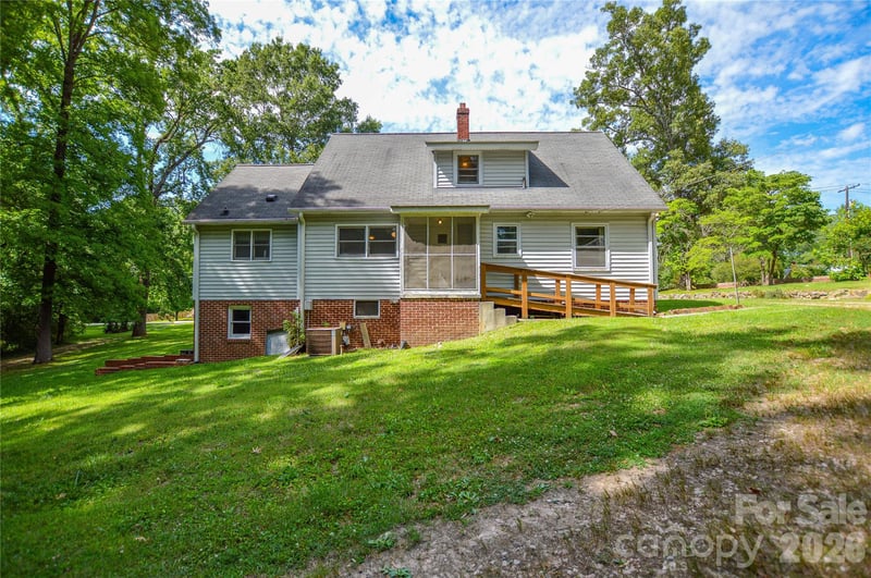 1800 Brantley Rd, Kannapolis, NC 28083